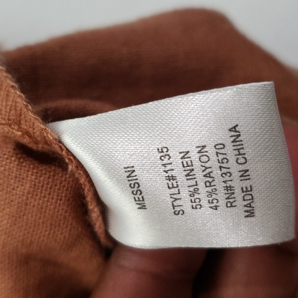 Linen Brown Shorts with belt - Picture 12 of 12